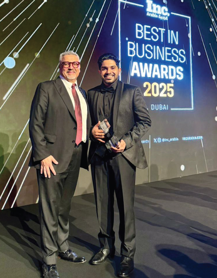 Tass and Hamjits Director Ahsan abdulla Receiving the best in business awards from Inc Arabia